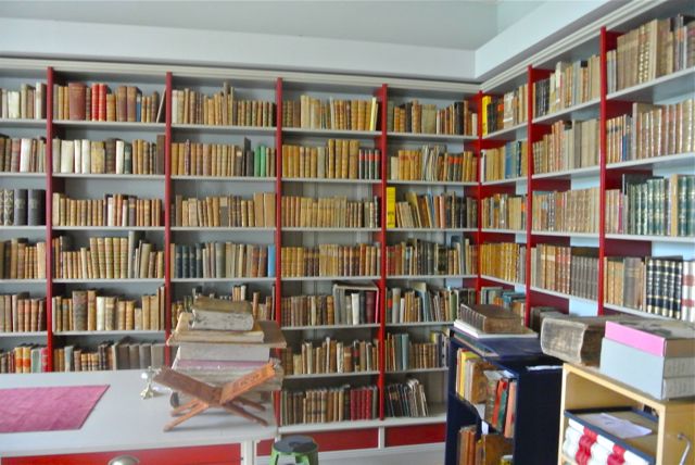 Books2