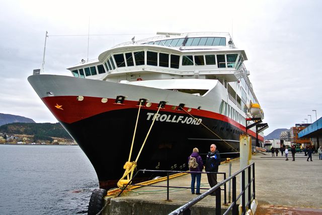 Trollfjord2